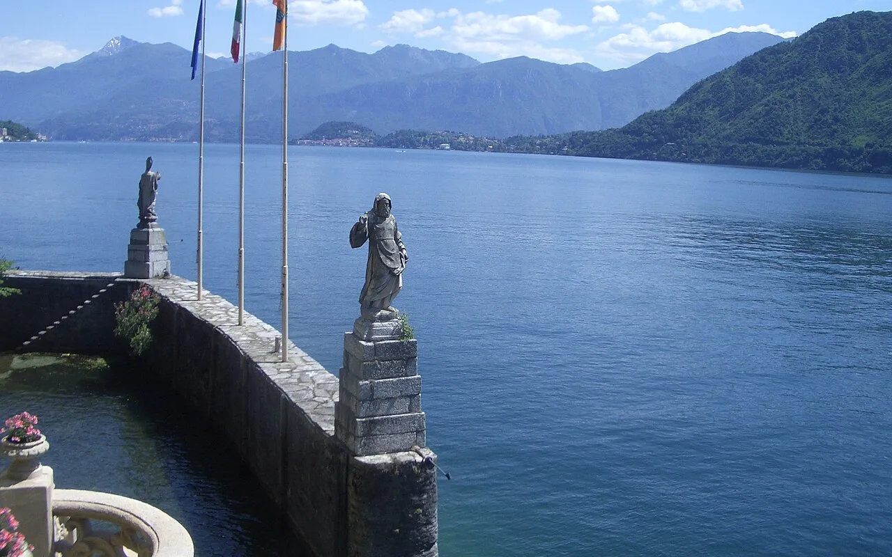 Statues on the landing stage, where taxi boats come in.
